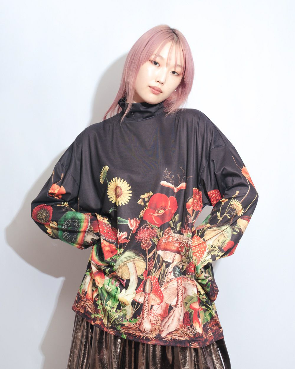 ＆ellecyきのこハイネックロンT