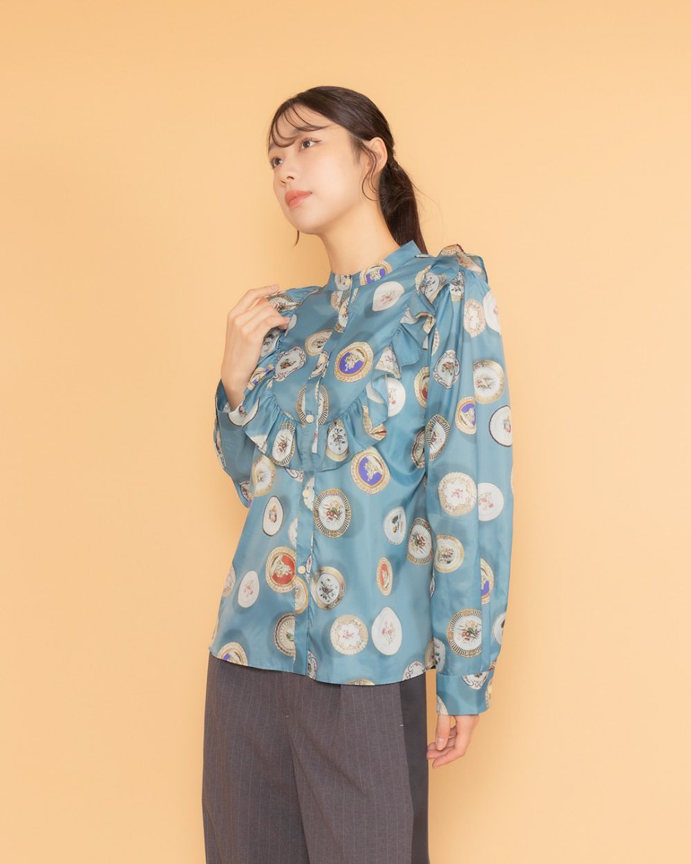ロイヤルプレートブラウス | CRAYON ONLINE STORE