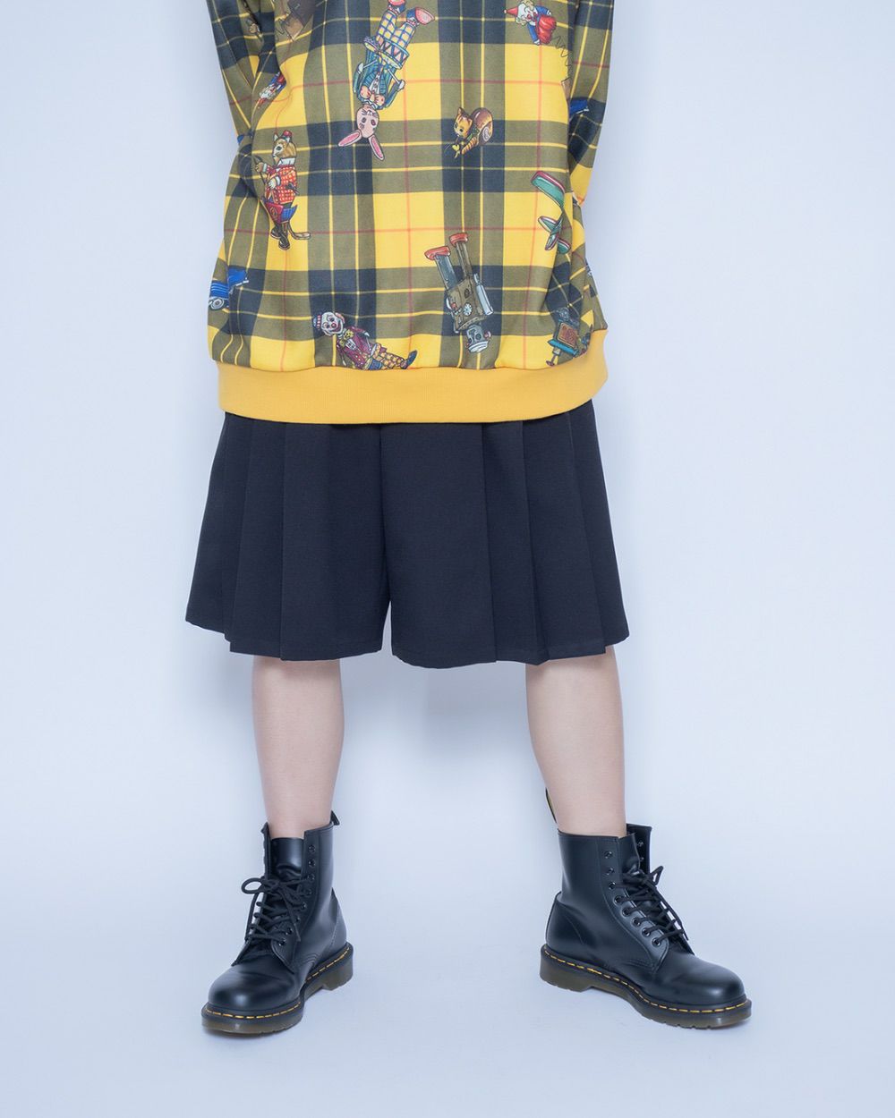 ロイスクレヨン Lois CRAYOX ニット 未使用 荒かっ 