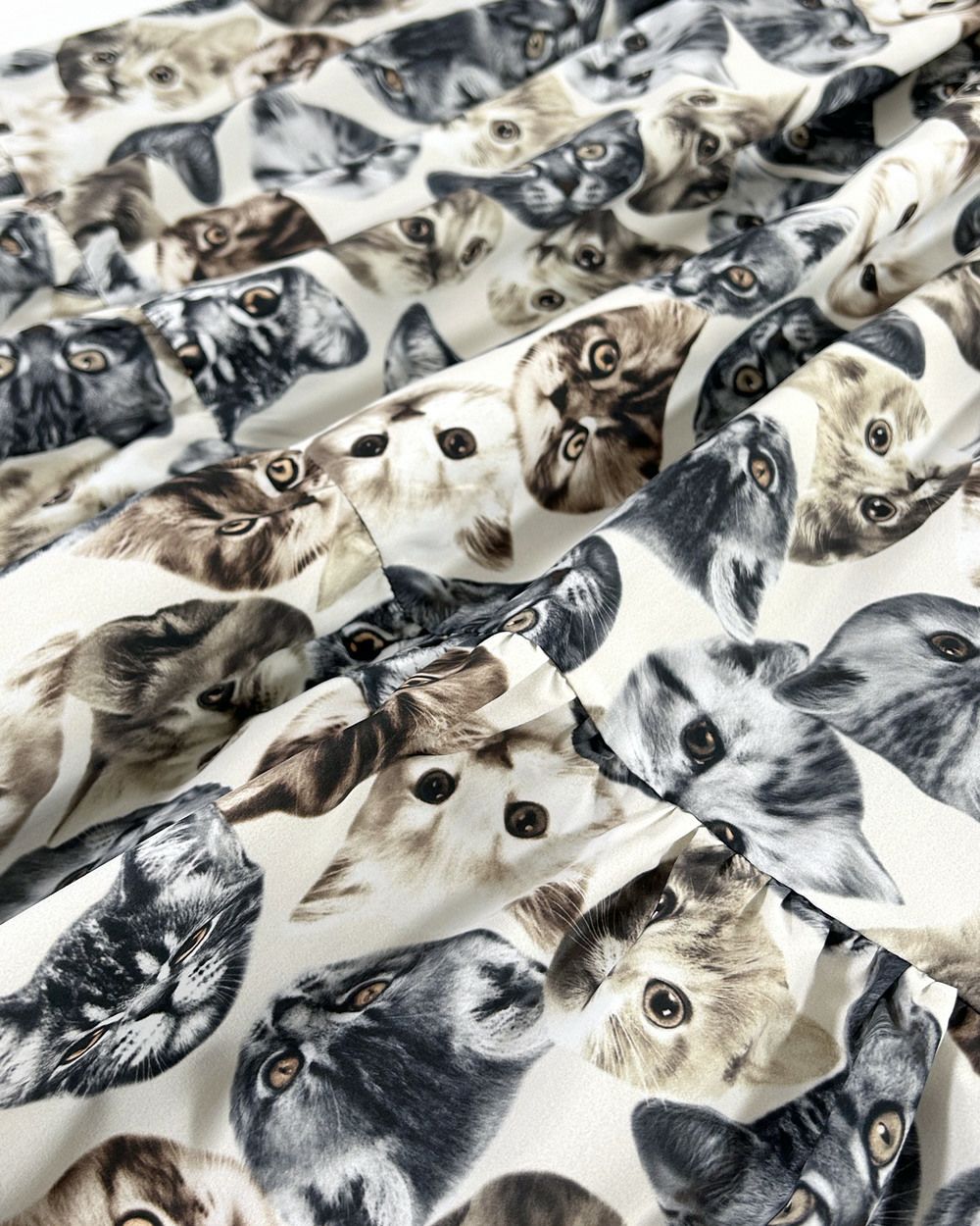 猫まみれスカート | CRAYON ONLINE STORE